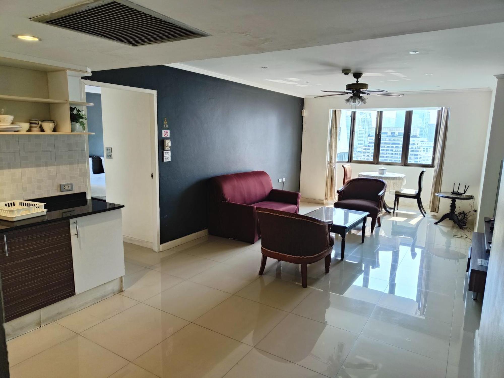 Affordable Serviced Apartments In Nana Omni Tower - Prime Sukhumvit Location Bangkok Exterior foto